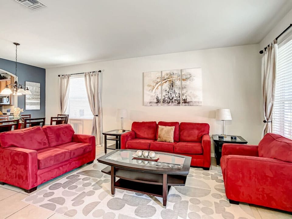 Bright, open living space for quality time with family and friends.