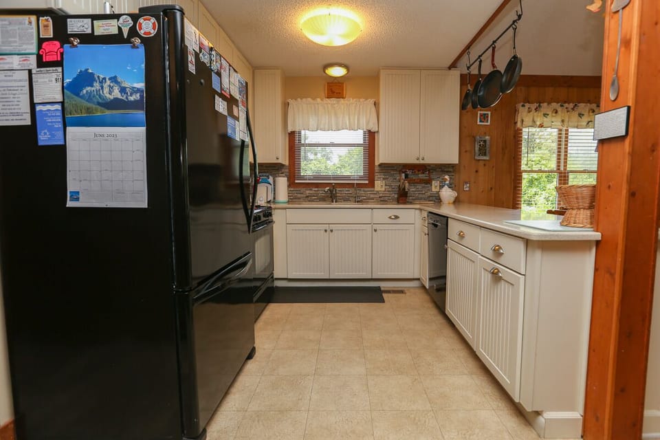 Kitchen 2023