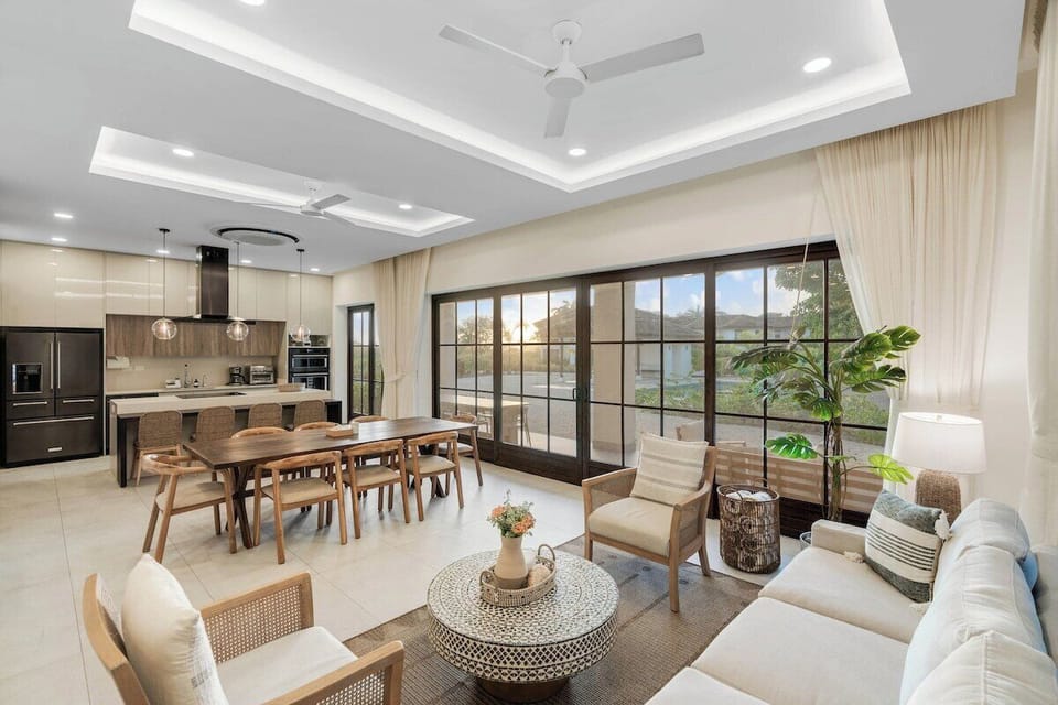 Impeccable  Living room -  Dinning  - Kitchen design 