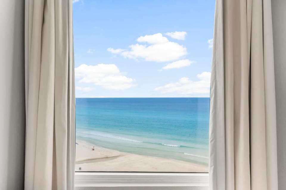 Bedroom 2 with Gulf Views