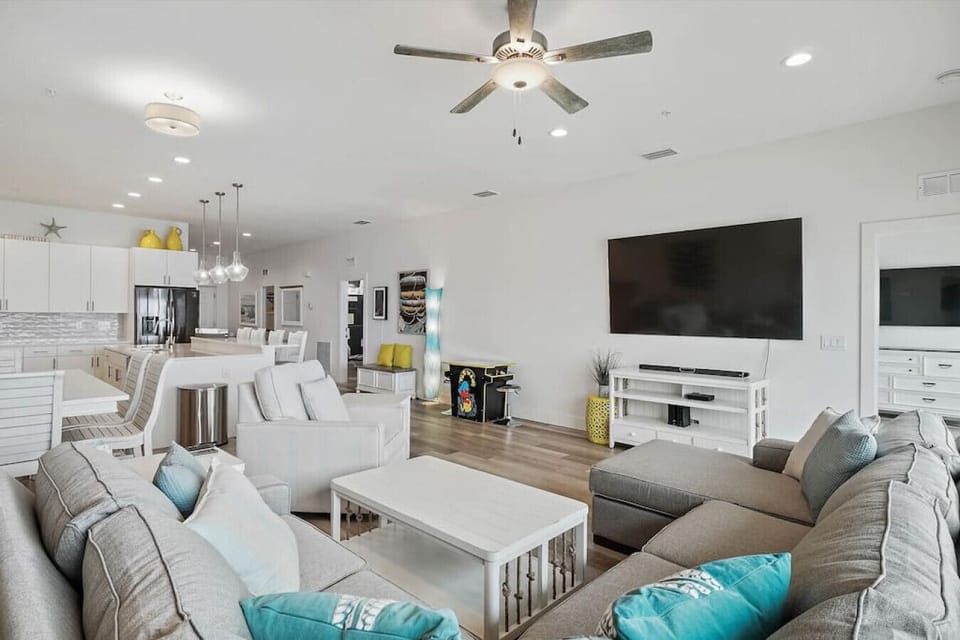 Massive 75` TV in the living area