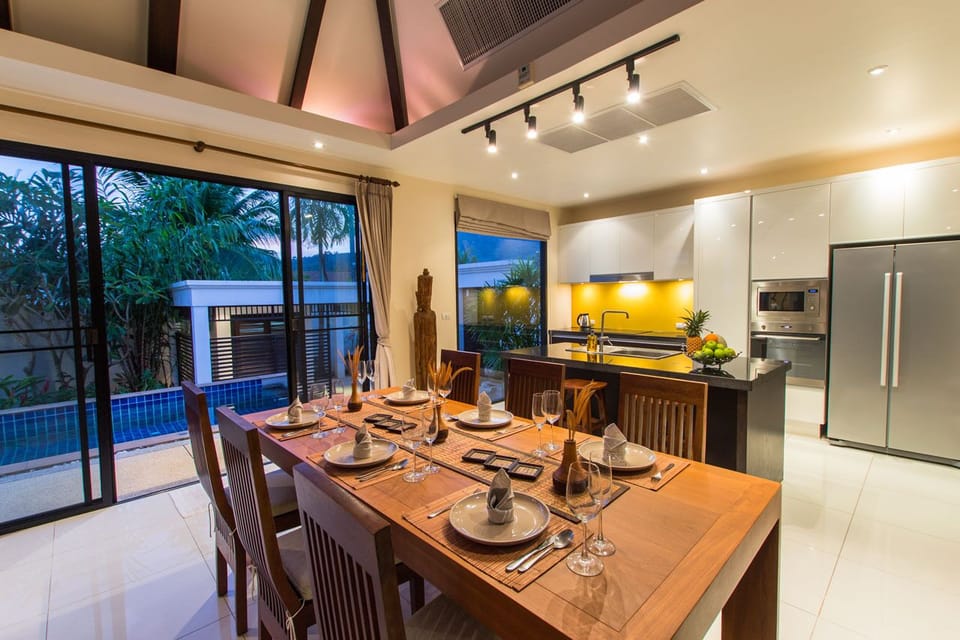 Tulip Pool Villa Luxurious Villa Escape Awaits (98)