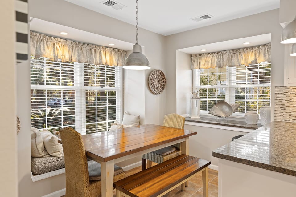 Kitchen Dinette