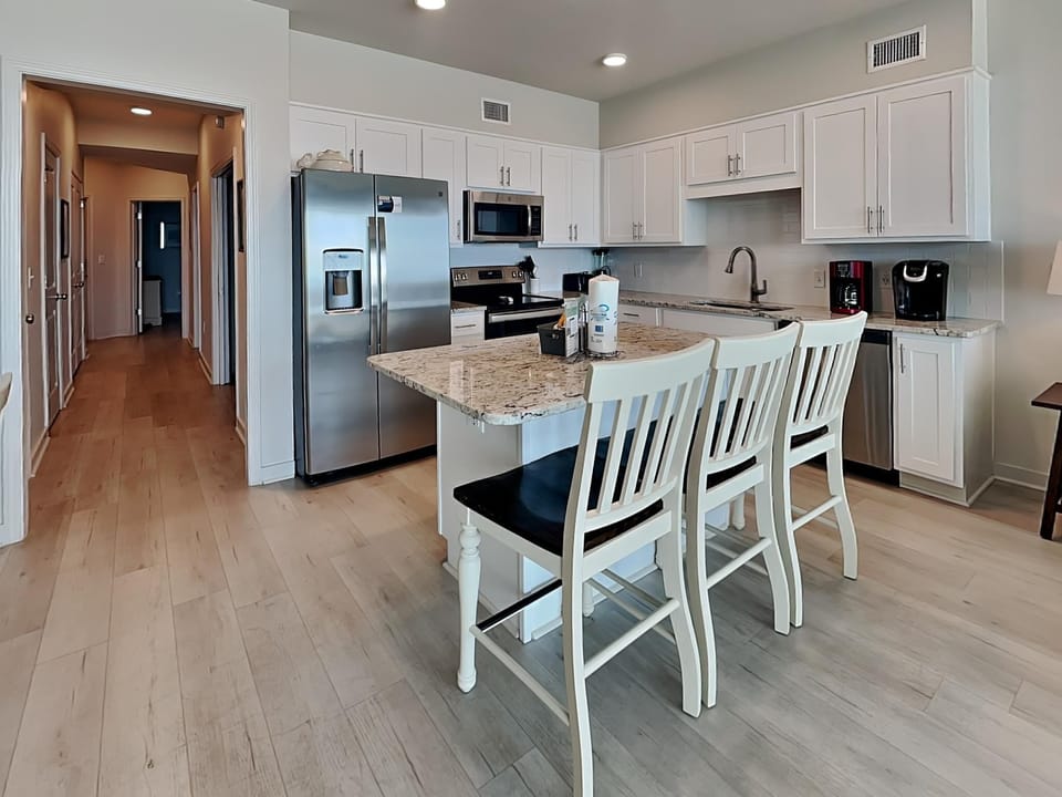Kitchen Island Seating