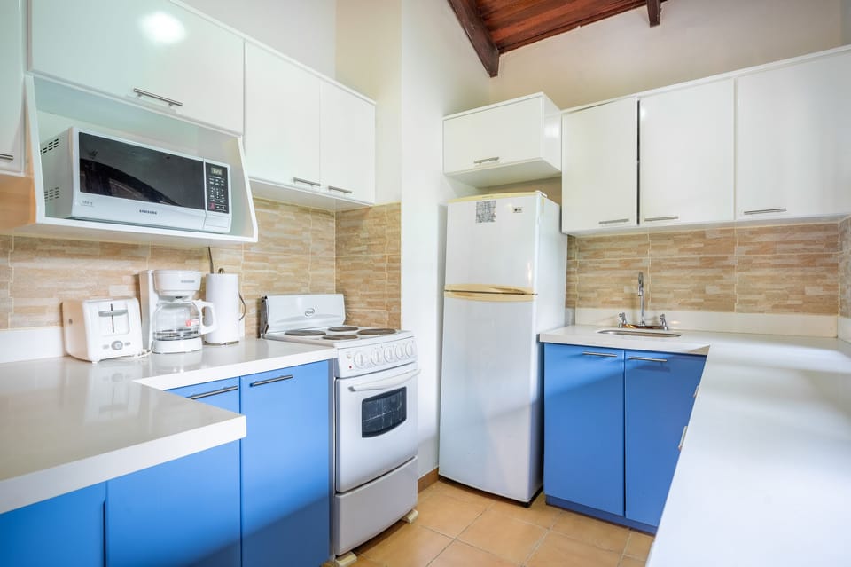 Rather you need your daily dose of coffee or tea, you'll have full convenience in our simple yet functional kitchen!
