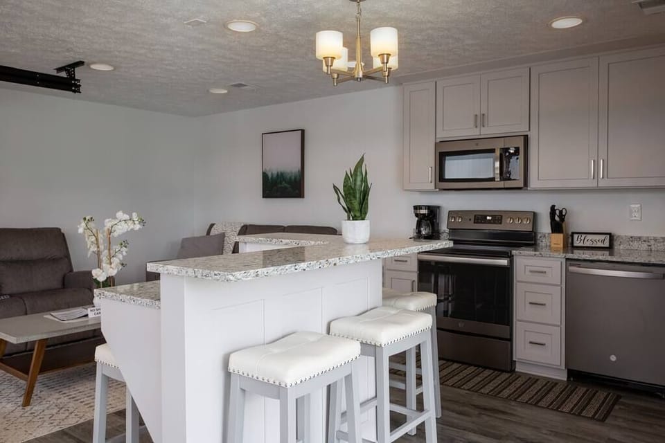 0af13cbc-a4d1-449d-a4a9-56472068ea19