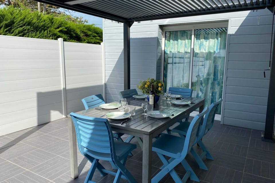 Holiday Home Exterior [summer]