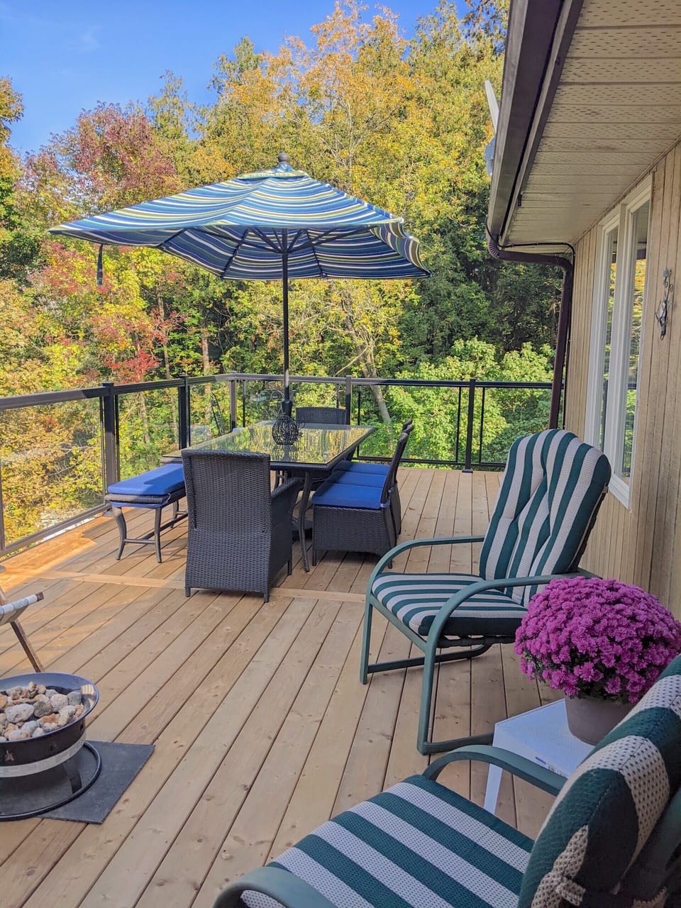 Huge deck