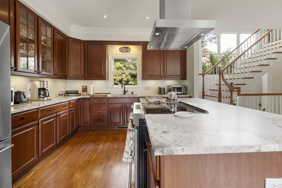 kitchen on mid level