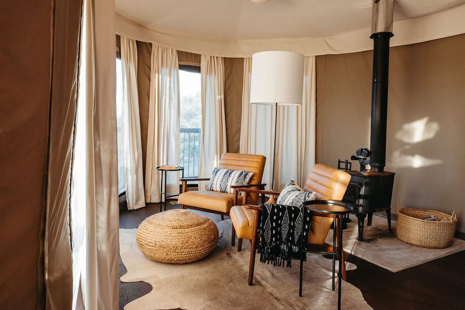 suite20-20interior20living20room20closeup