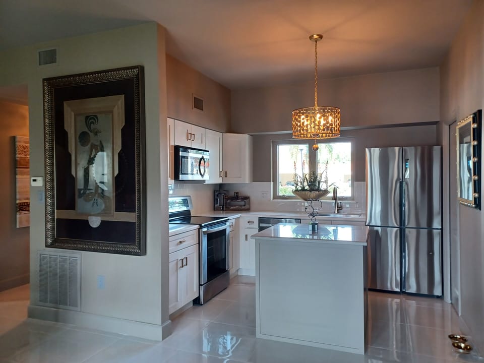 Open Kitchen 