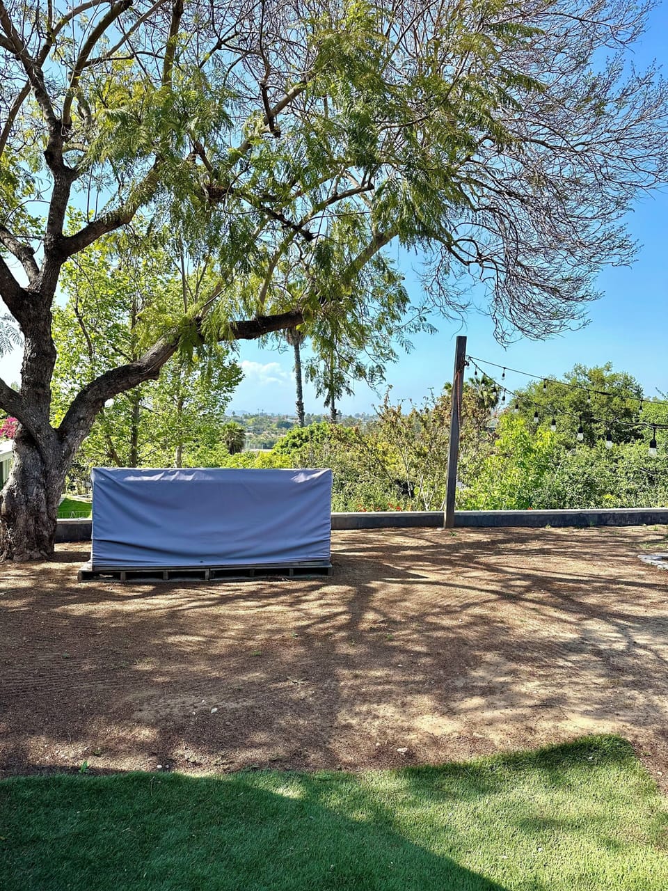 To the left of the yurt just take the cover off
to enjoy the view