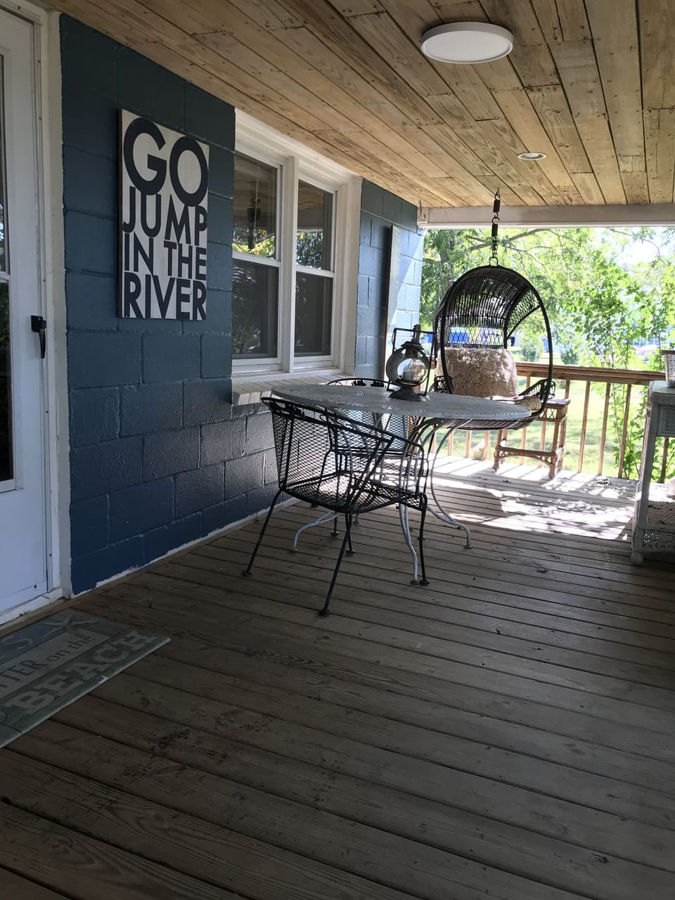 Front porch south side
