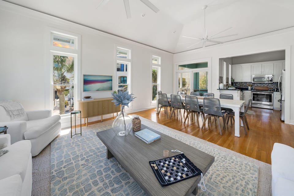 3rd Floor | Main Living Area | Dining Area