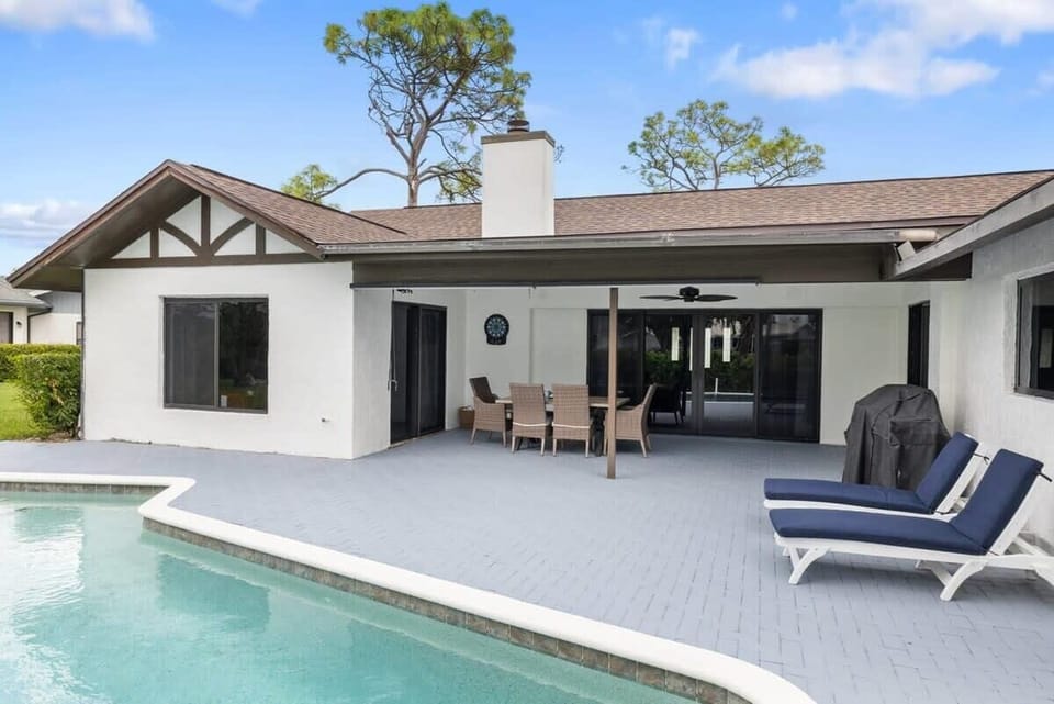 Heated Pool and patio overlooking The Forest Golf Course