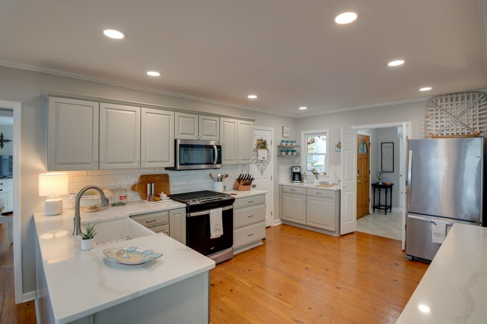 Kitchen | Coffee Maker | Cooking Utensils | Stove w/ Air Fryer | Main Level