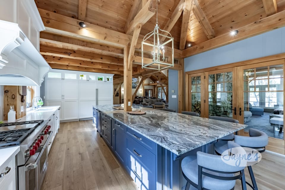 Kitchen &amp; Bar Seating