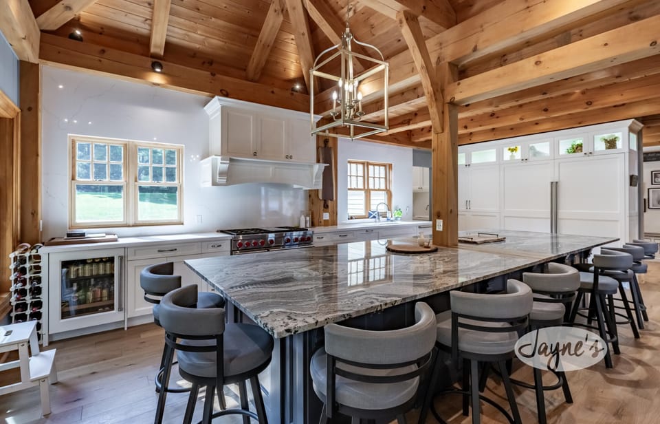 Kitchen &amp; Bar Seating