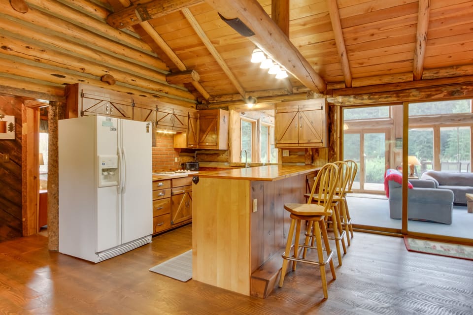 Kitchen | Cooking Basics | Coffee Maker & Grinder