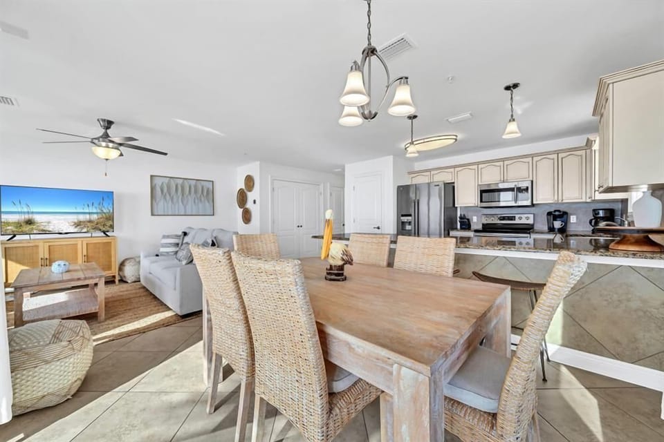 Great dining table with six chairs - for meals, or maybe a game of cards?