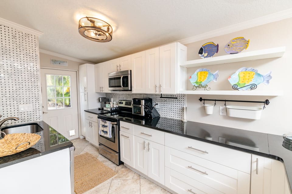Fully equipped kitchen