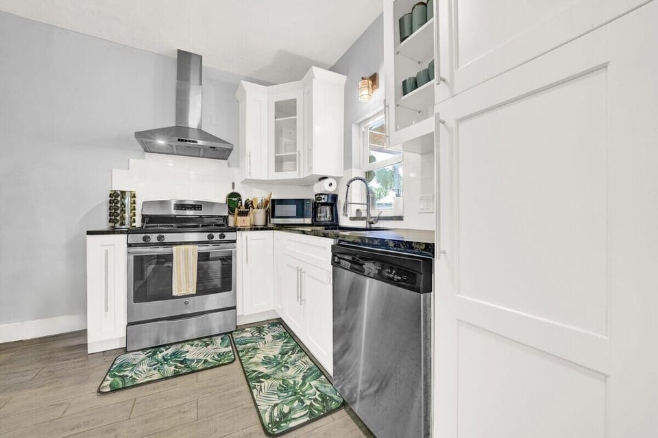 Flora Cottage kitchen.