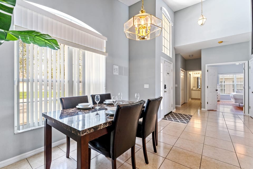 Elegant Dining Oasis creating memories.