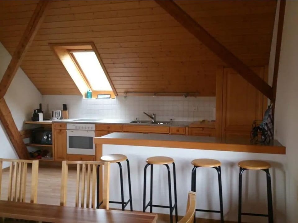 Kitchen - Fully equipped, also with a nice bar and 4 bar stools