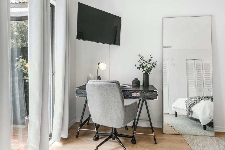 Office Desk