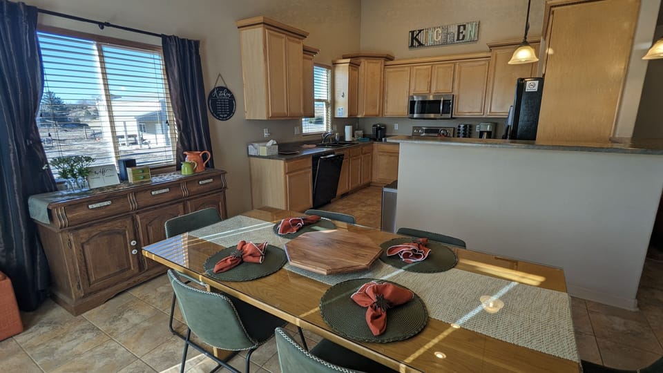 Kitchen and dining 