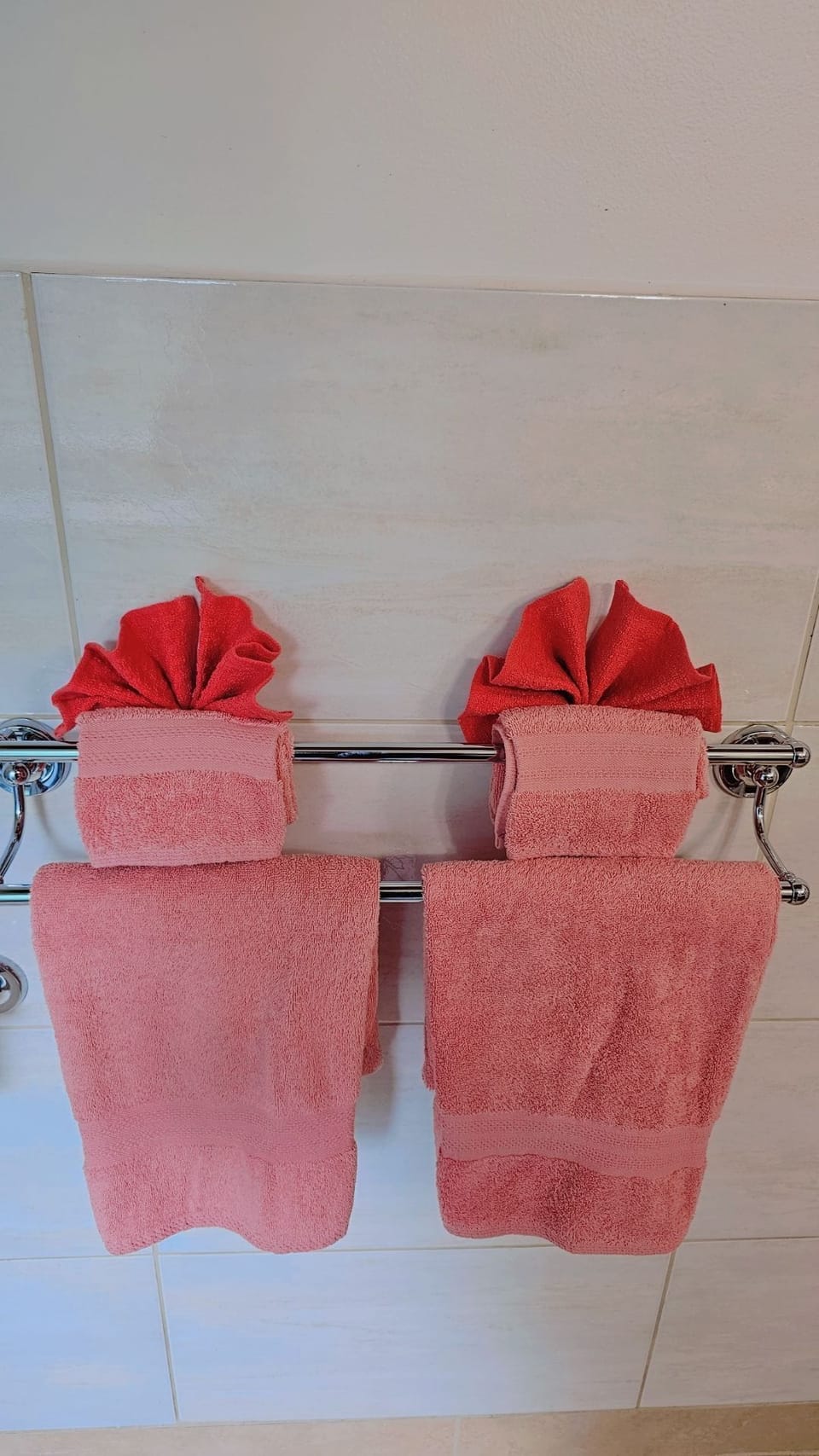 Bathroom Towel Arrangement
