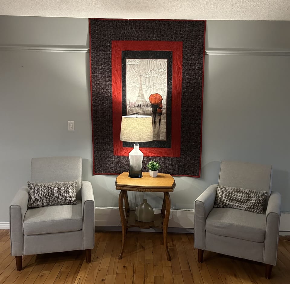 Seating area in kitchen