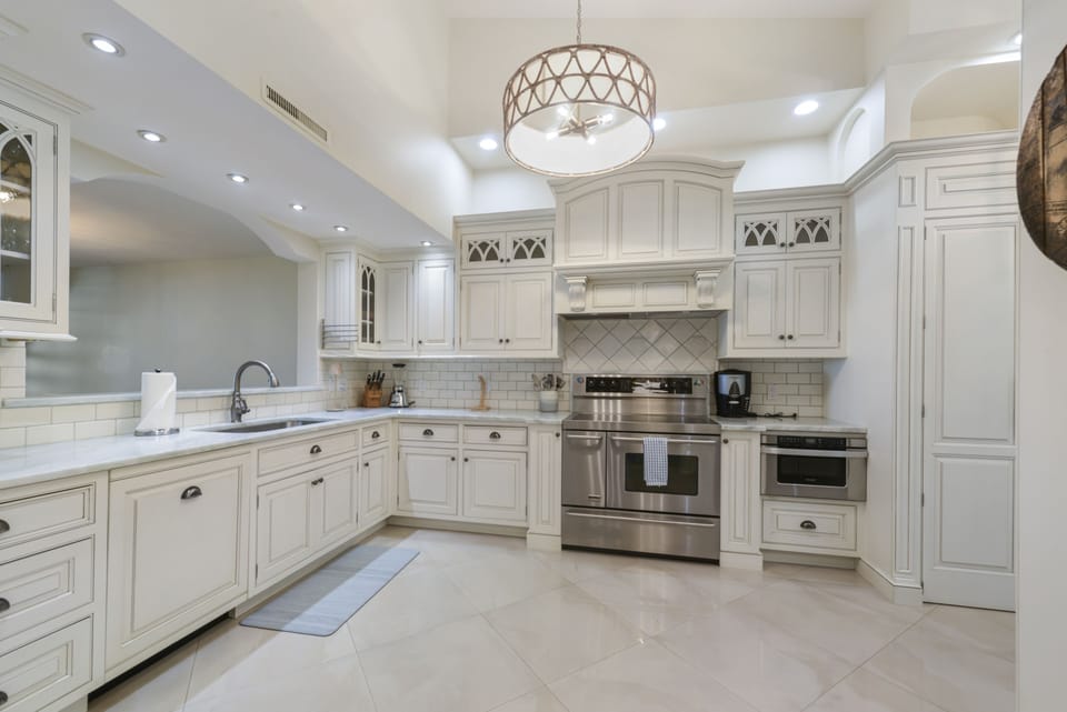 Key West Beach Club Paradise Penthouse #401 Kitchen