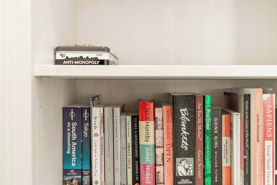 The apartment is stocked with a range of books to peruse and some games to cater to your evening entertainment.‎