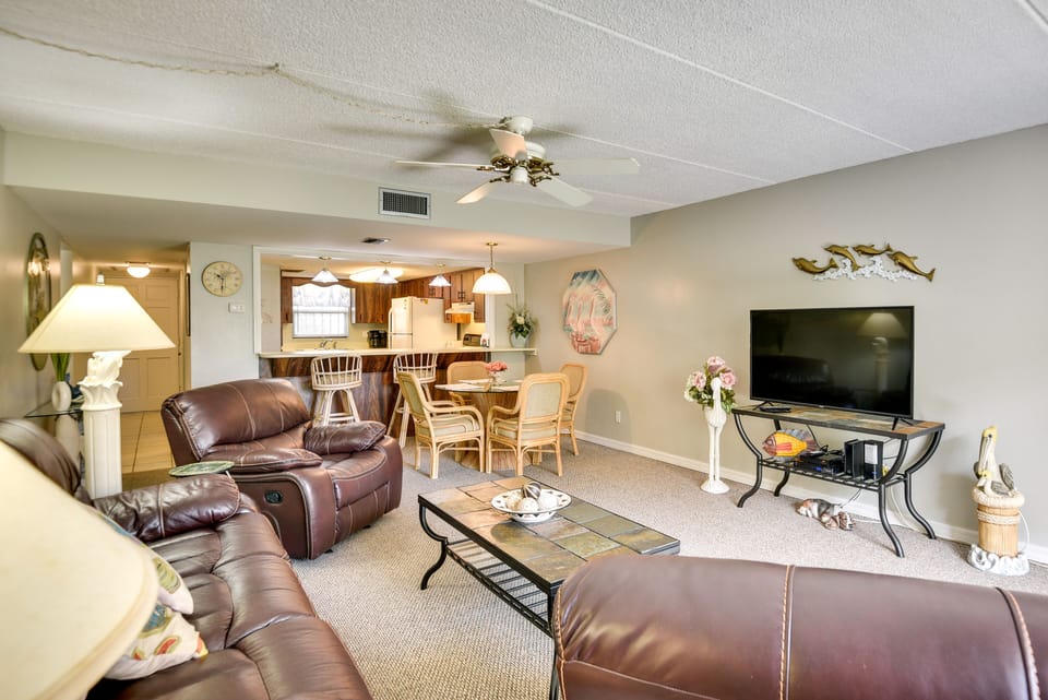 Daytona Beach Shores Vacation Rental | 2BR | 2BA | 1,200 Sq Ft | 1 Step Required