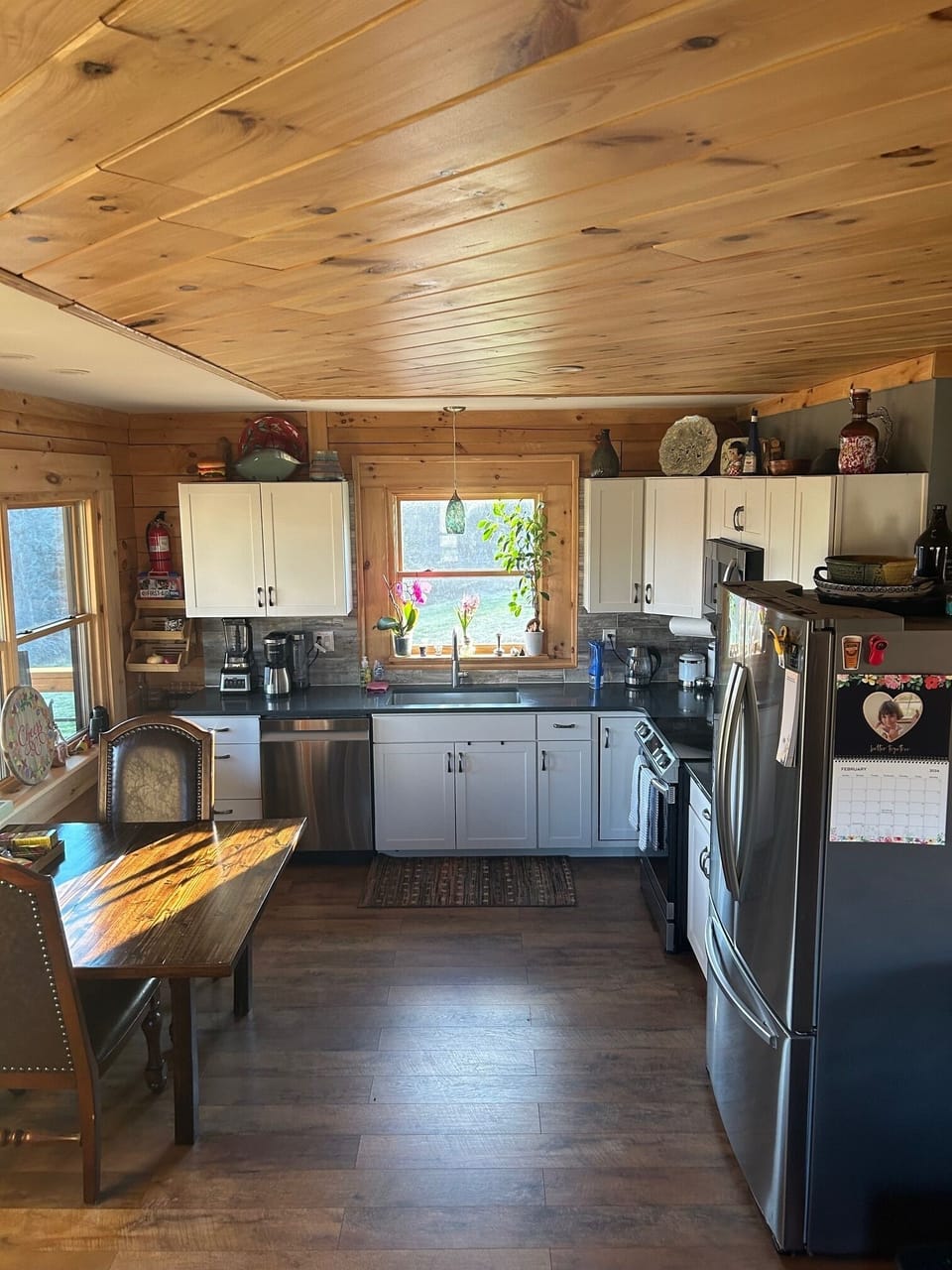 Fully equipped kitchen