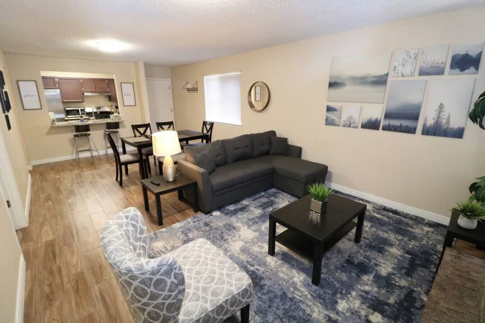 Living Room (Sofa Bed) / Wall Frame