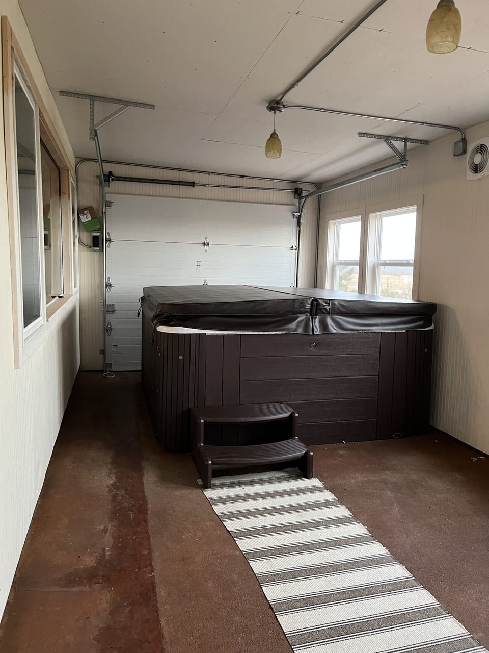 Hot tub available for additional fee payable at check-in