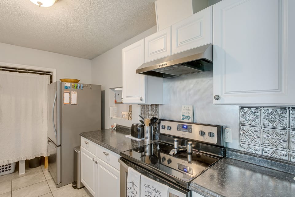 Kitchen | Coffee Maker | Cooking Basics | Dishware + Flatware