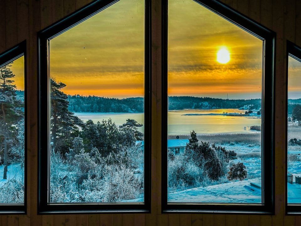 Enjoy the spectacular view from the sofa