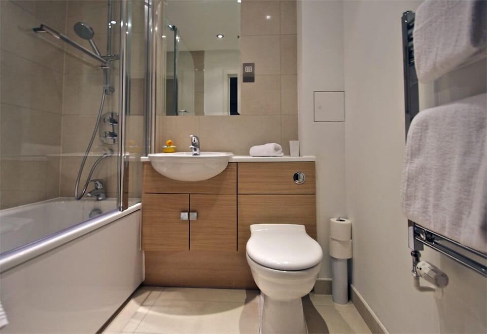 Baily Bathroom