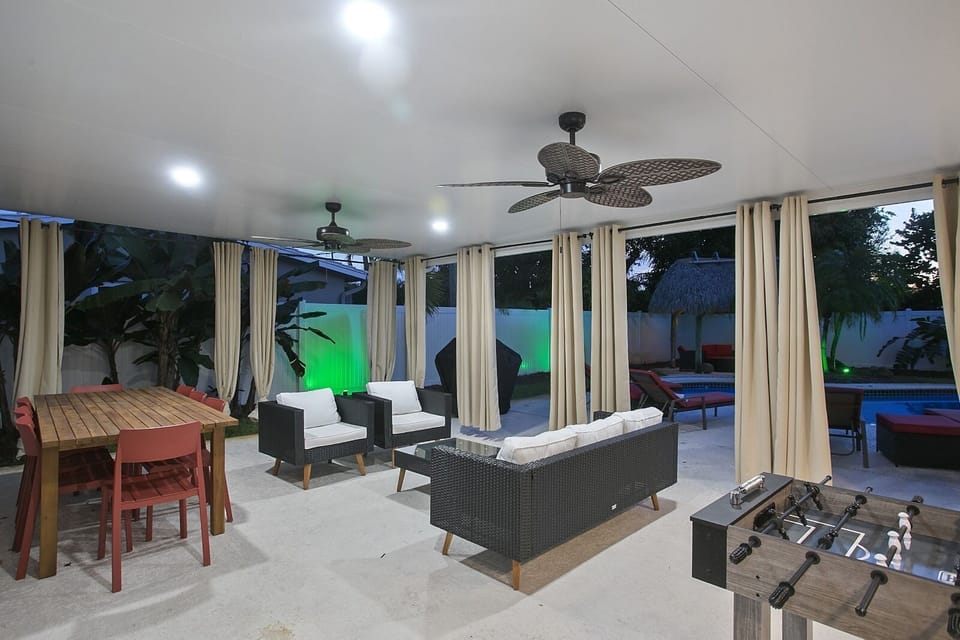 large covered lanai