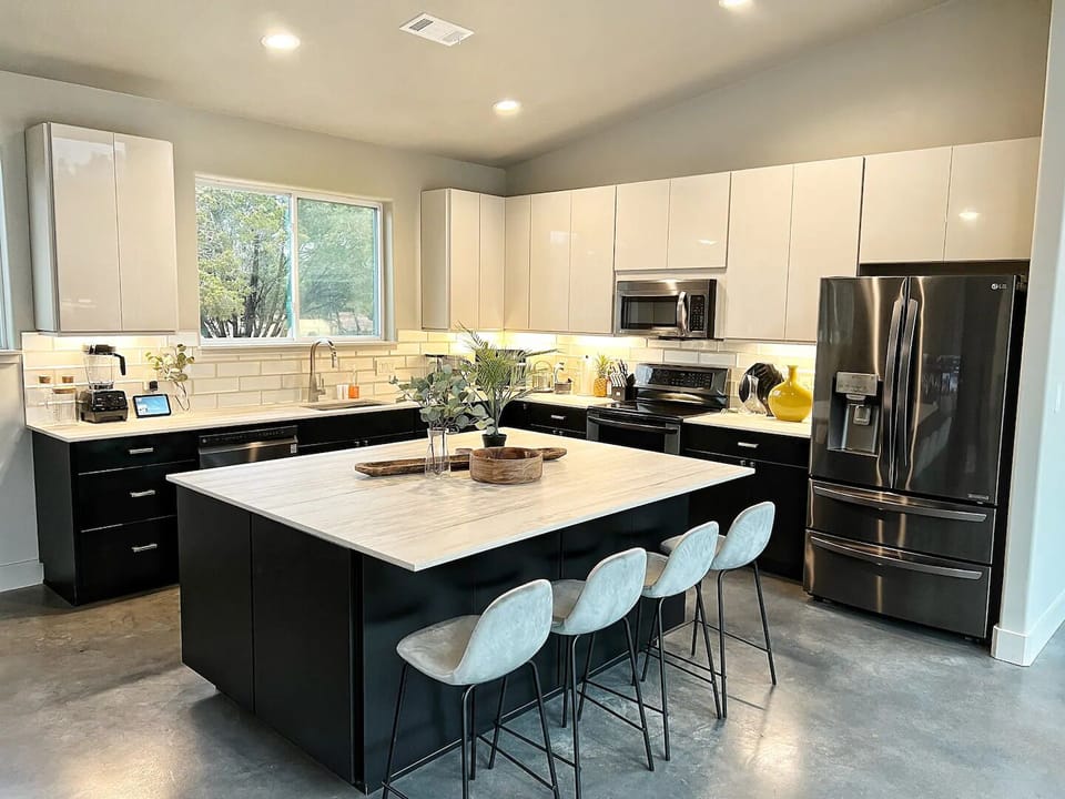 Kitchen is Well Stocked and Comfortable!