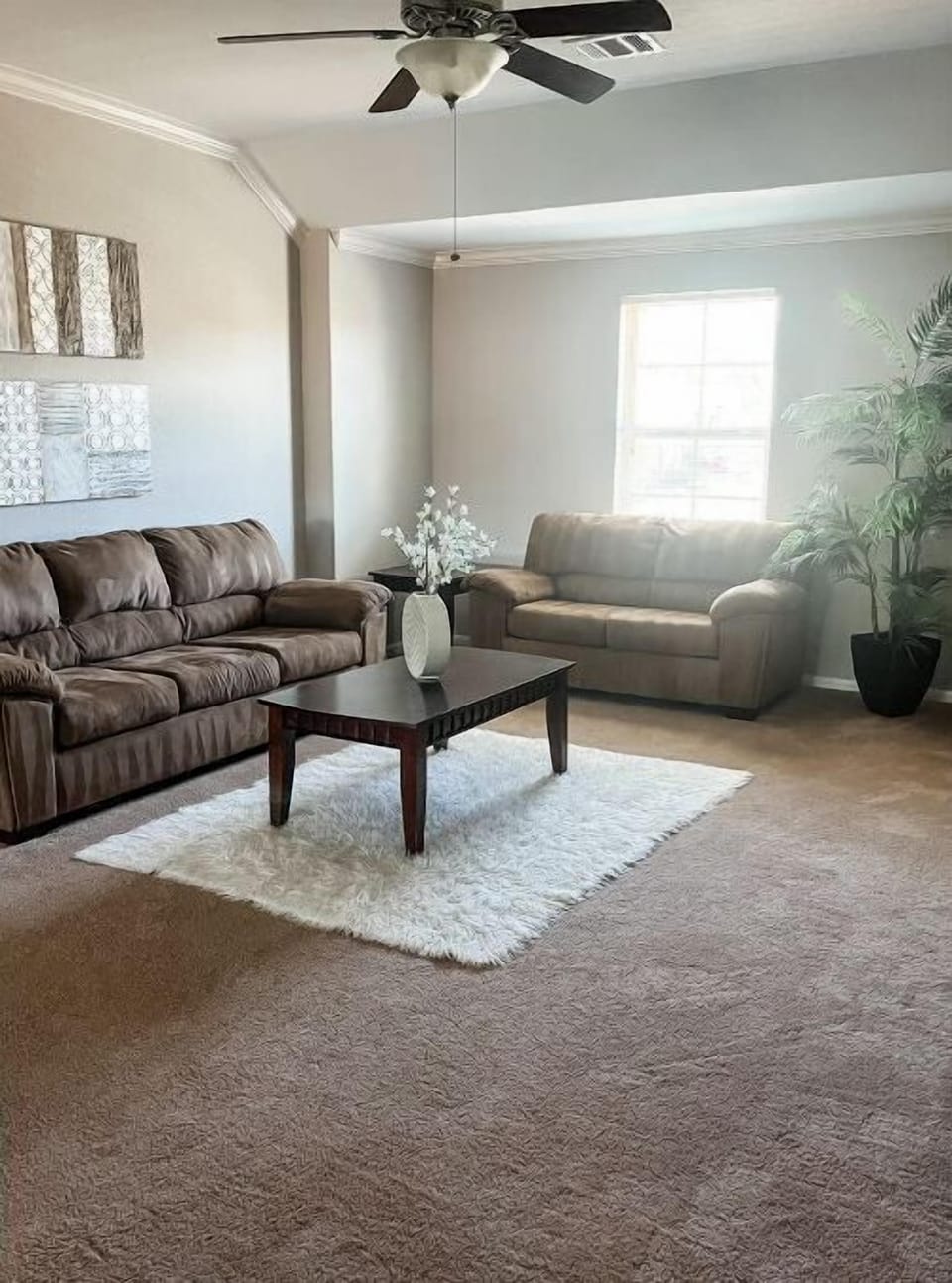 Secondary living upstairs. 
