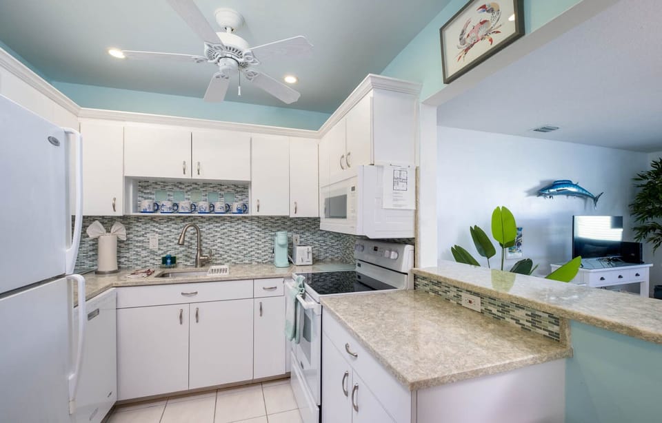Full Kitchen