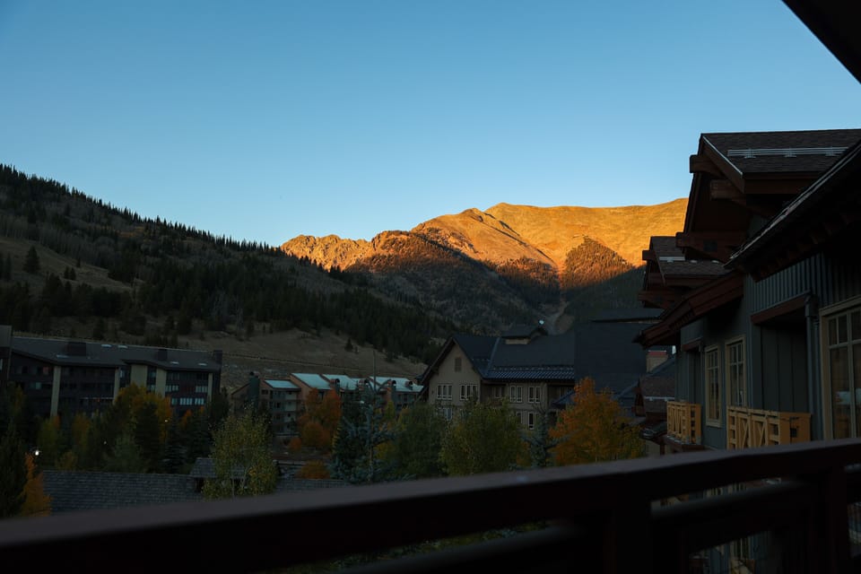 Epic sunsets of Tenmile range and Peak One! 