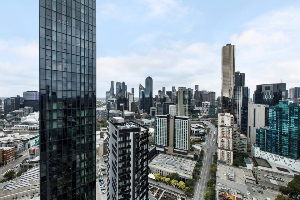 This modern, 41st-floor stay boasts spectacular views overlooking the city. 