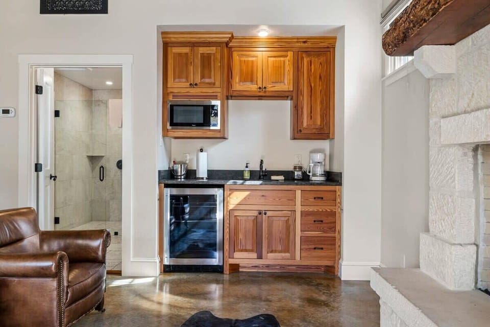 Kitchenette
