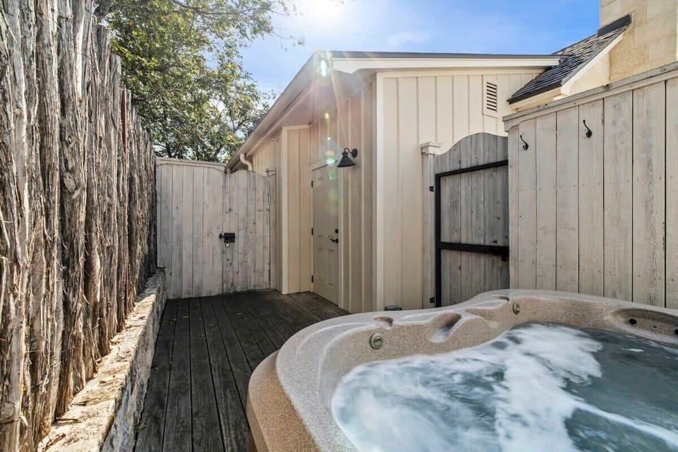 Hot tub