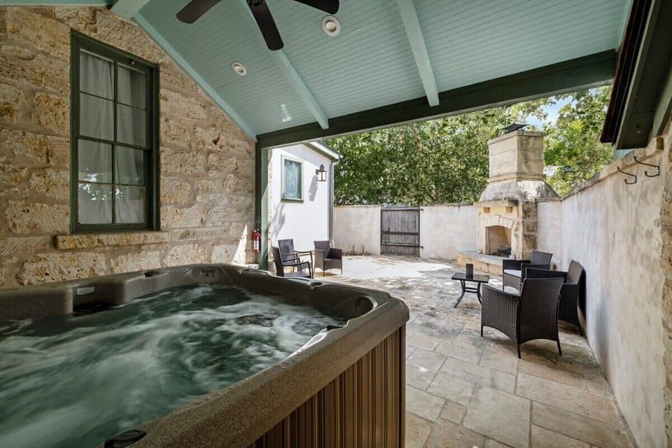 Hot tub